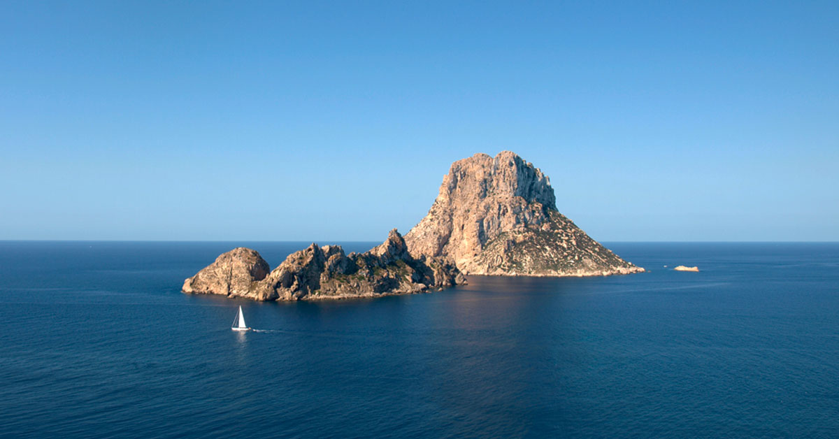 The islands and islets of Ibiza and Formentera that you must visit